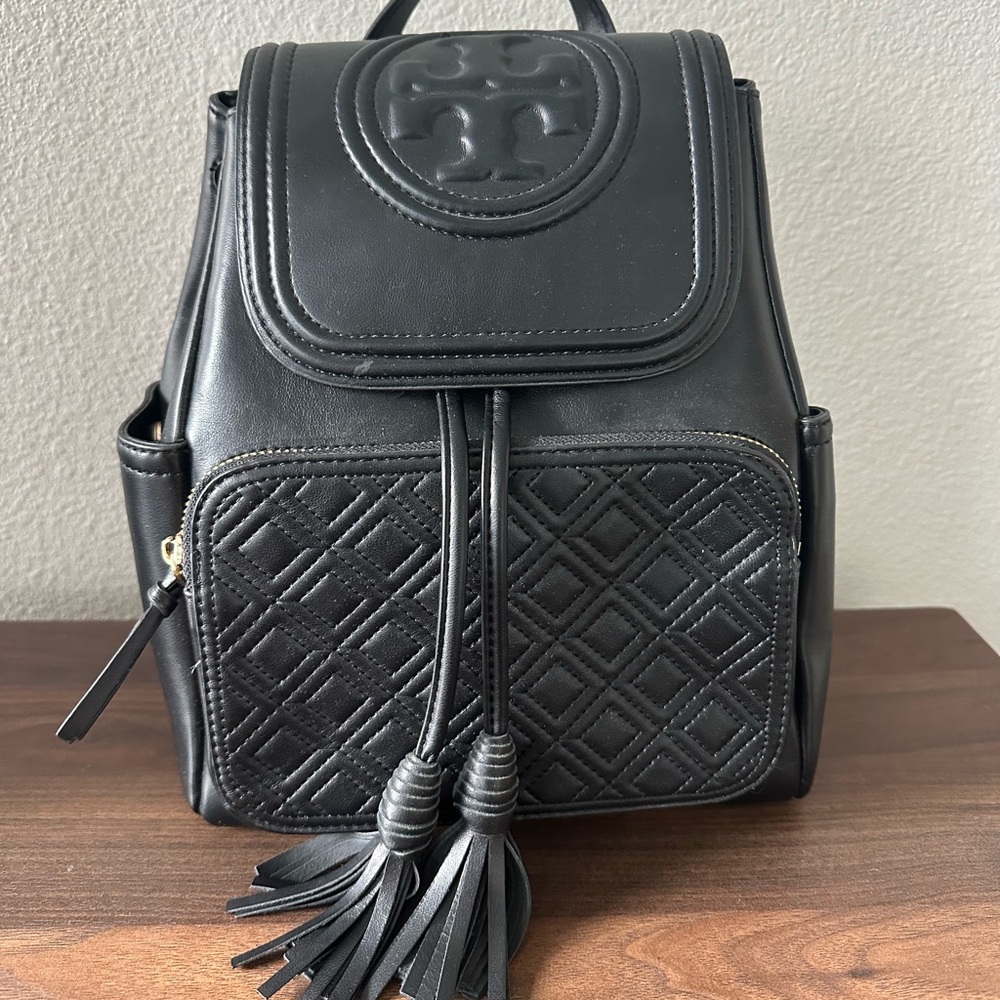 Tory Burch Fleming backpack excellent used condition